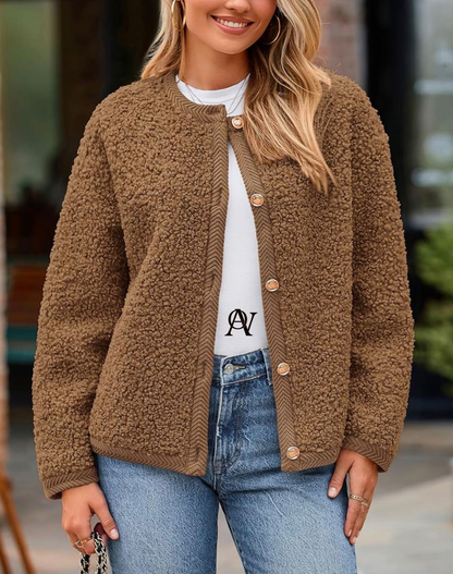 Chaqueta Teddy Elegance para Mujer – Suavidad, Estilo y Calidez en un Diseño Chic
