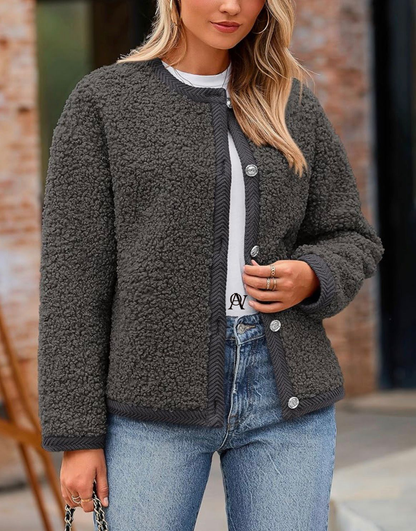 Chaqueta Teddy Elegance para Mujer – Suavidad, Estilo y Calidez en un Diseño Chic